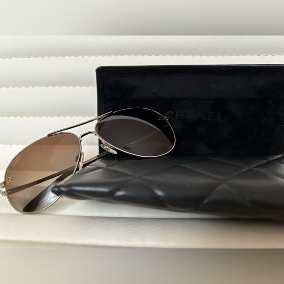 CHANEl 59mm polarized Aviator Sunglasses - Picture 3 of 5